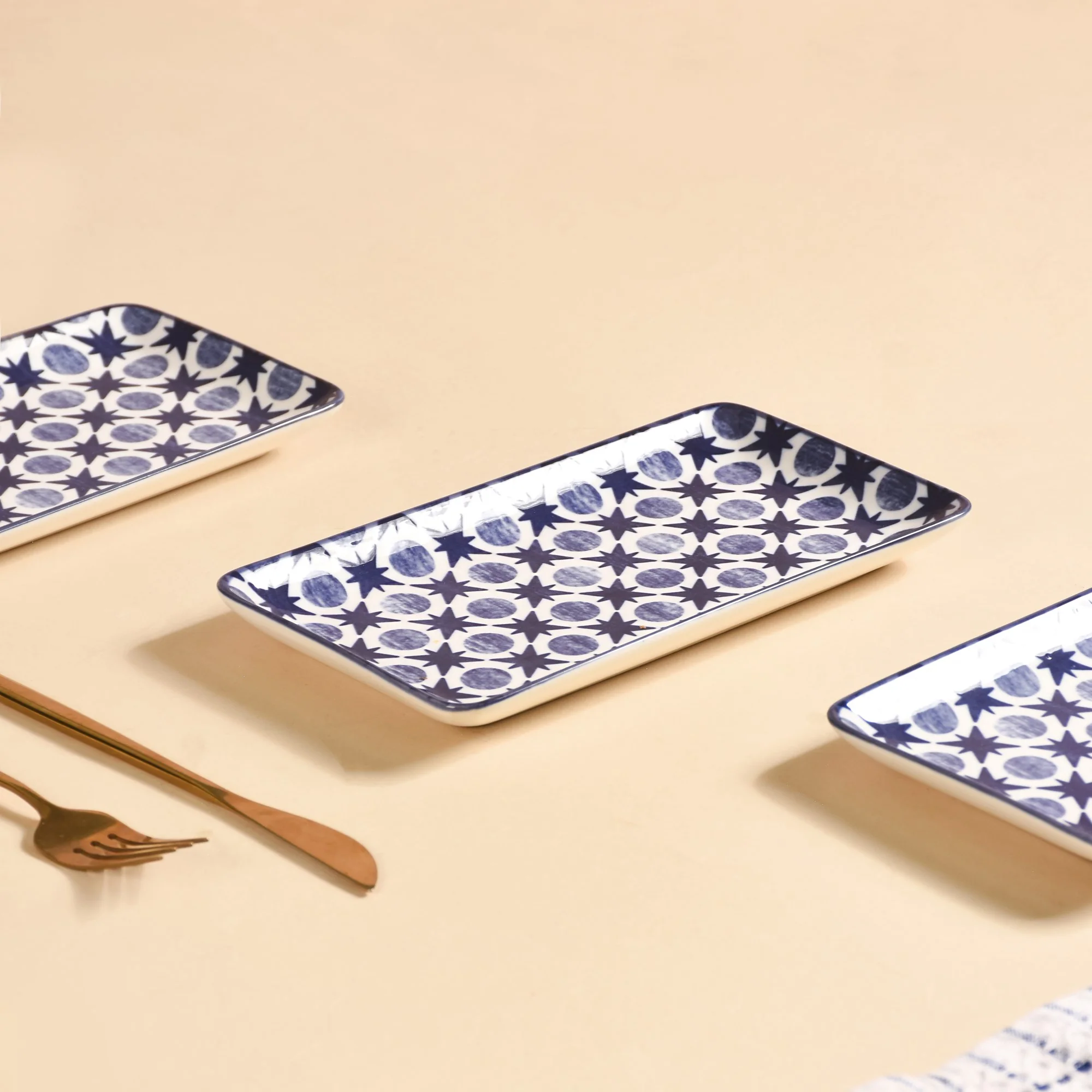 Abstract Design Ceramic Platters Set Of 4 8x4 Inch - Image 4