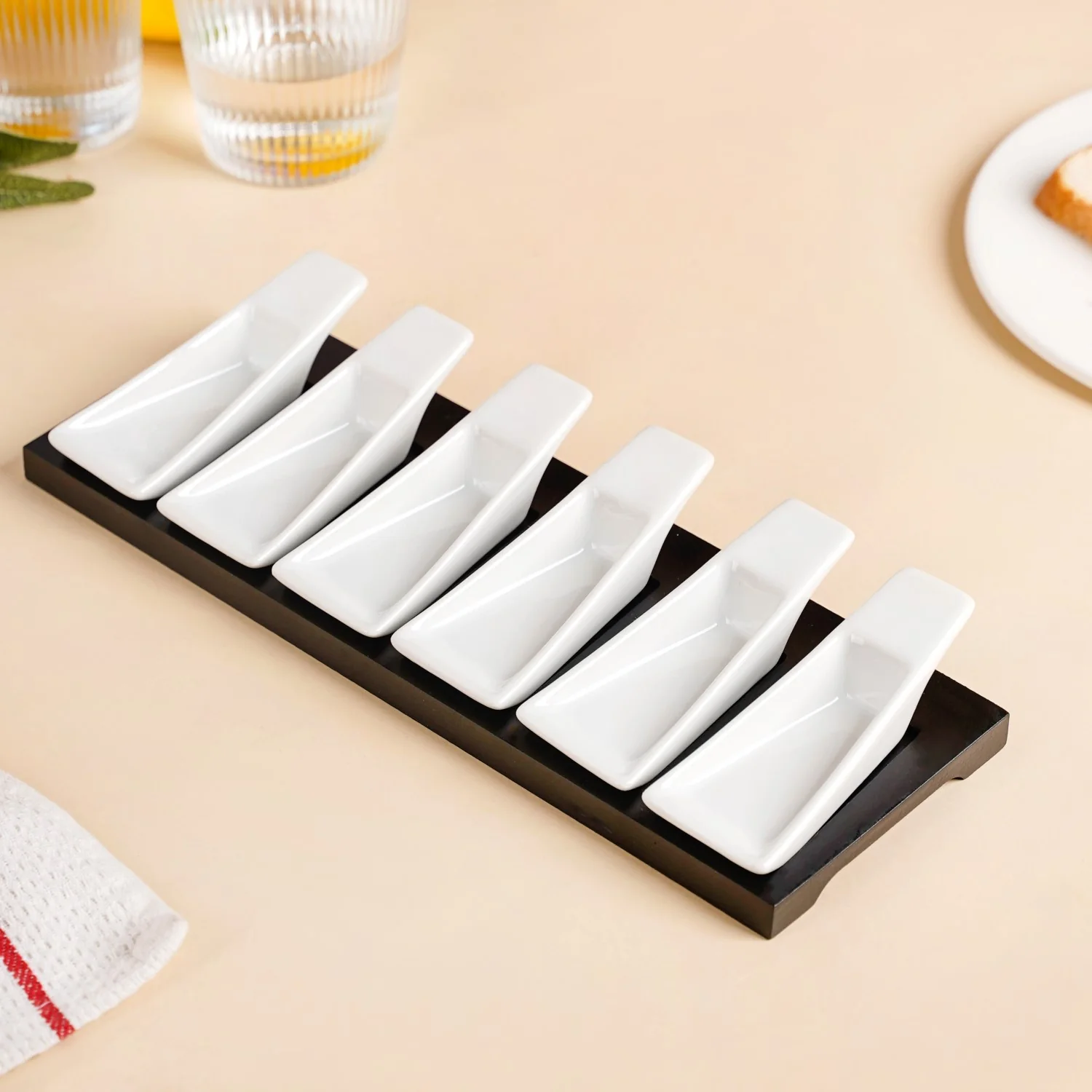 Appetizer Spoon With Tray Set Of 6 - Image 4
