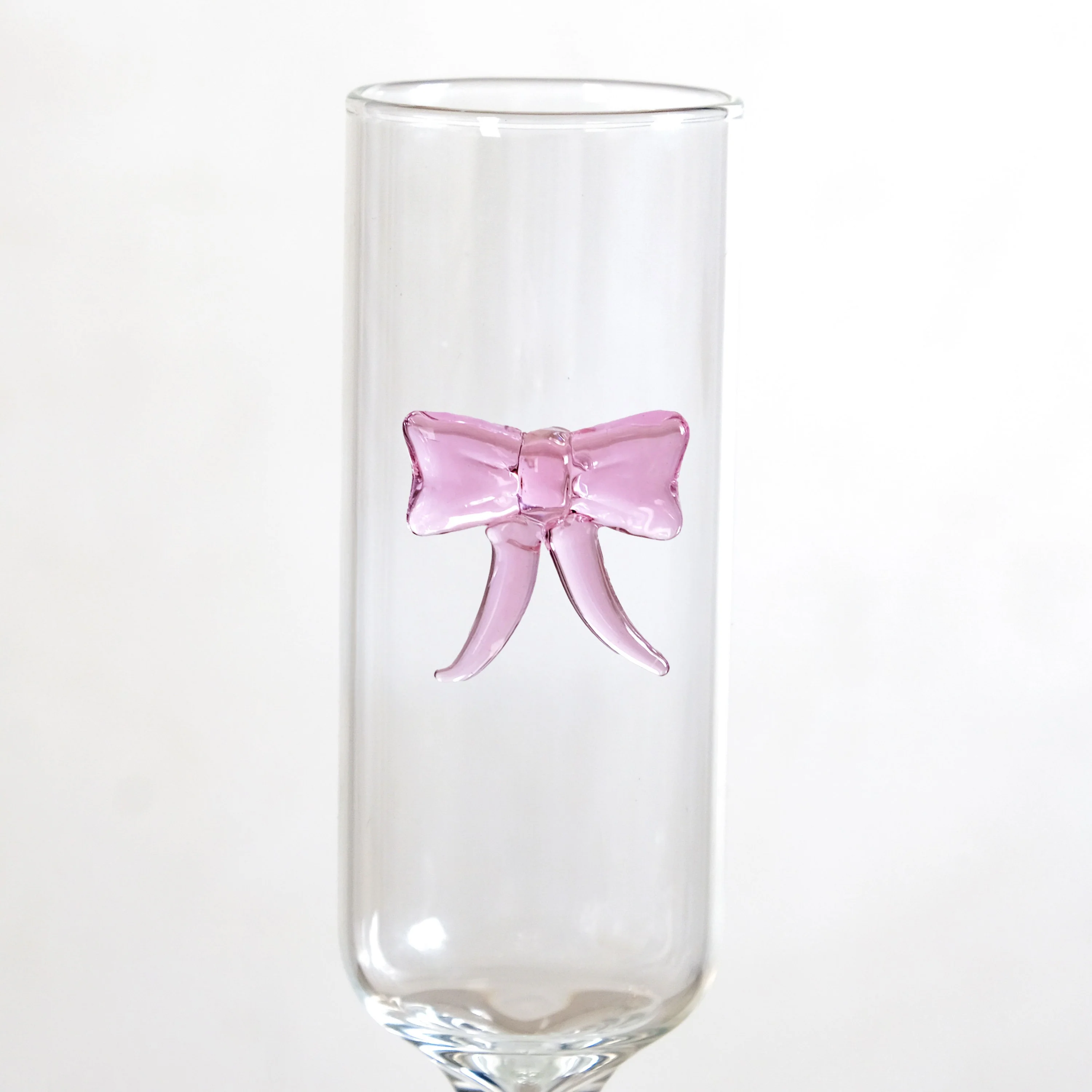 Champagne Glass With 3D Pink Bow 200ml - Image 8