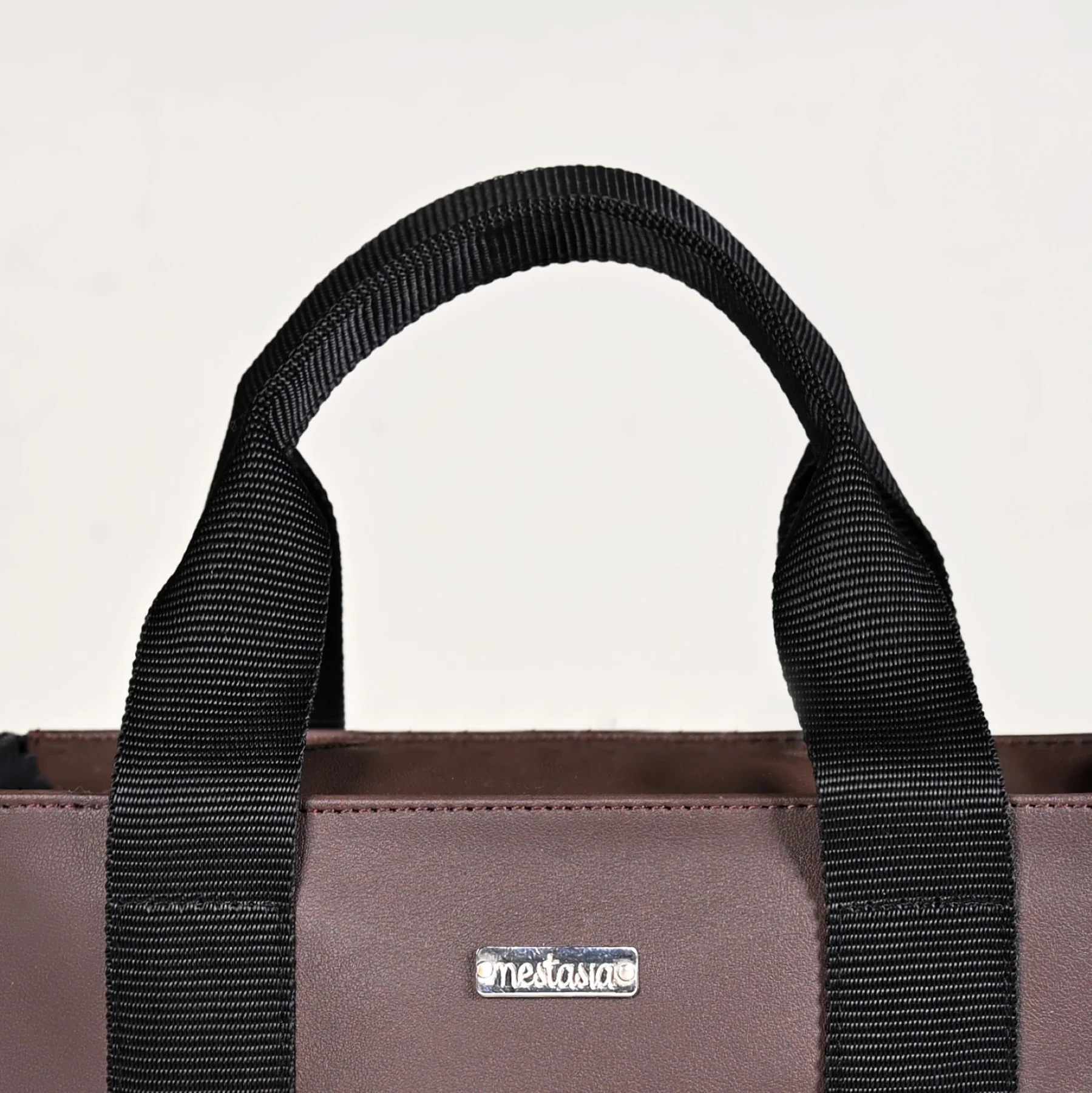 Chic Everyday Lunch Bag For Office - Image 7