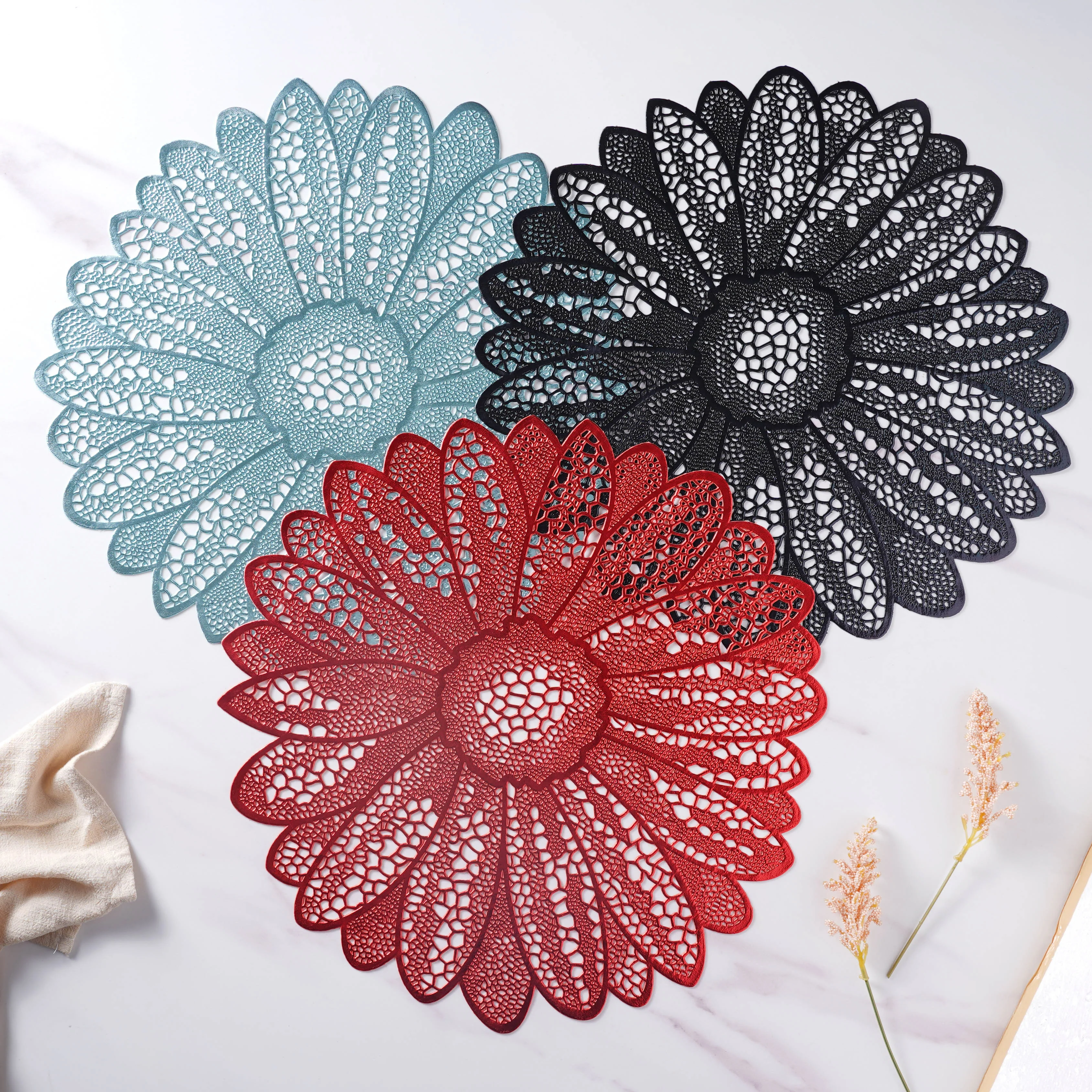 Circular Table Mat Set - Image 4