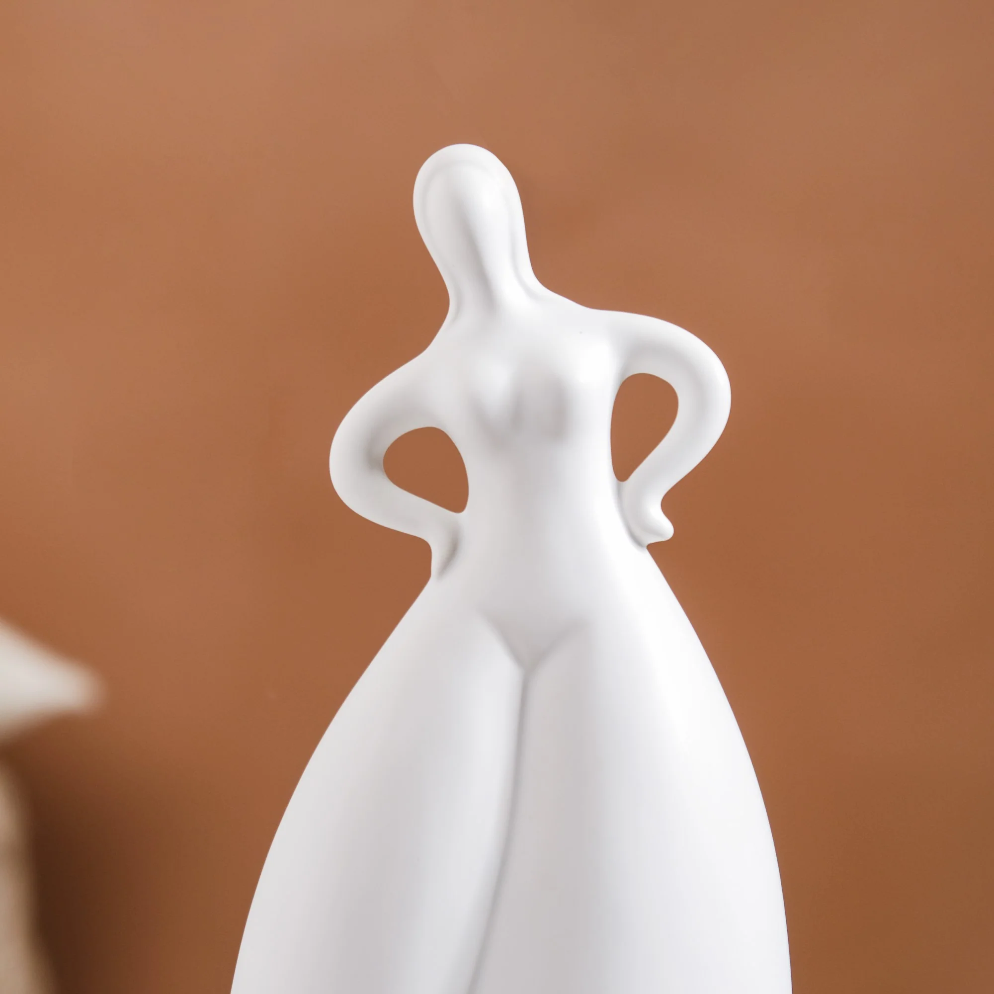 Dancing Girl Akimbo Ceramic Showpiece - Image 8