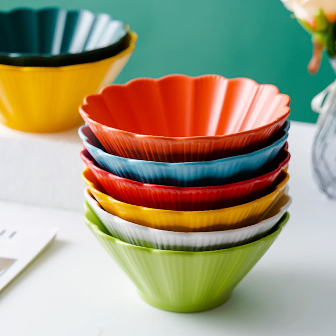 Green Goblet Ramen Bowl 600 ml - Image 6