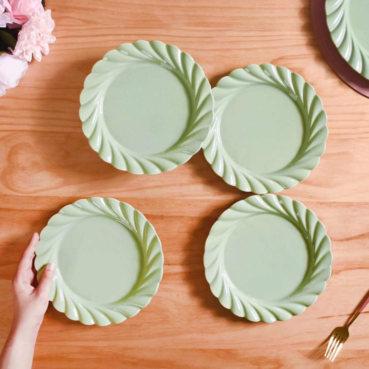 Green Snack Plates Set Of 4 Lao Luxury 9 Inch - Image 3