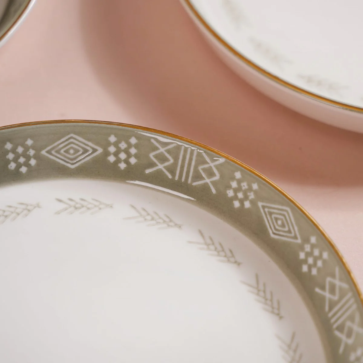 Grey Azo Set Of 4 Snack Plates 8 Inch - Image 6