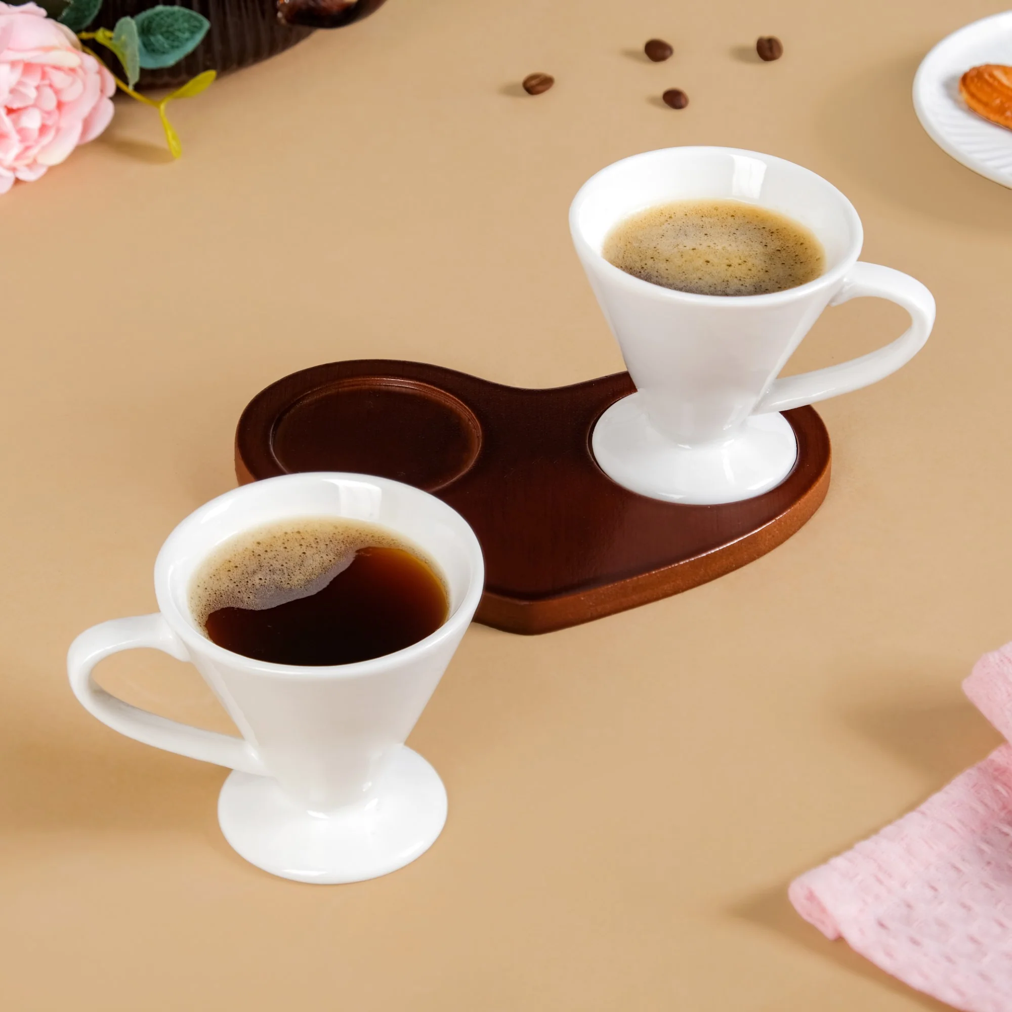 Heart Wooden Tray With 2 Cups 100ml - Image 3