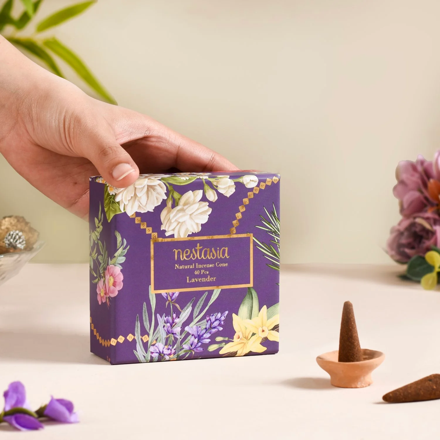 Lavender Fragrant Incense Cones Pack Of 40 - Image 4