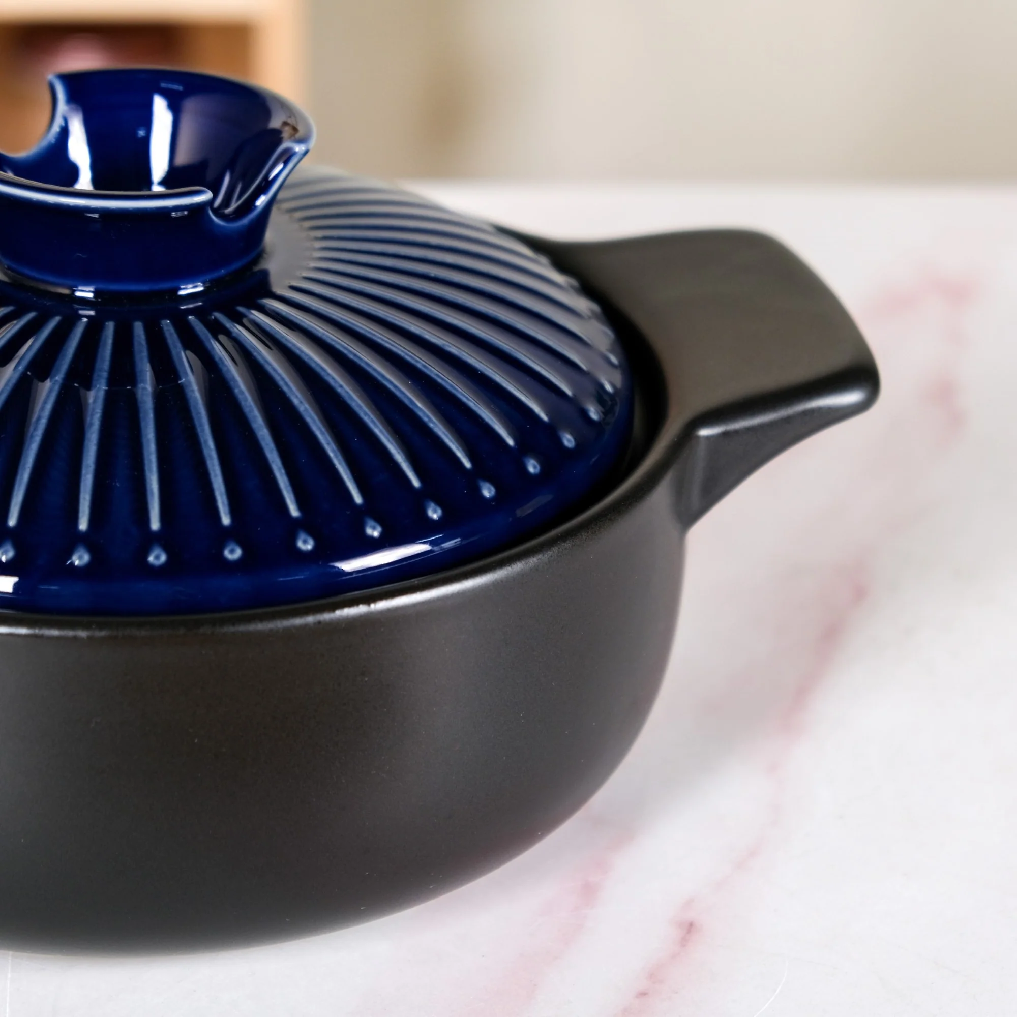 Lumea Japanese Style Earthenware Clay Cooking Pot 1600ml - Image 7