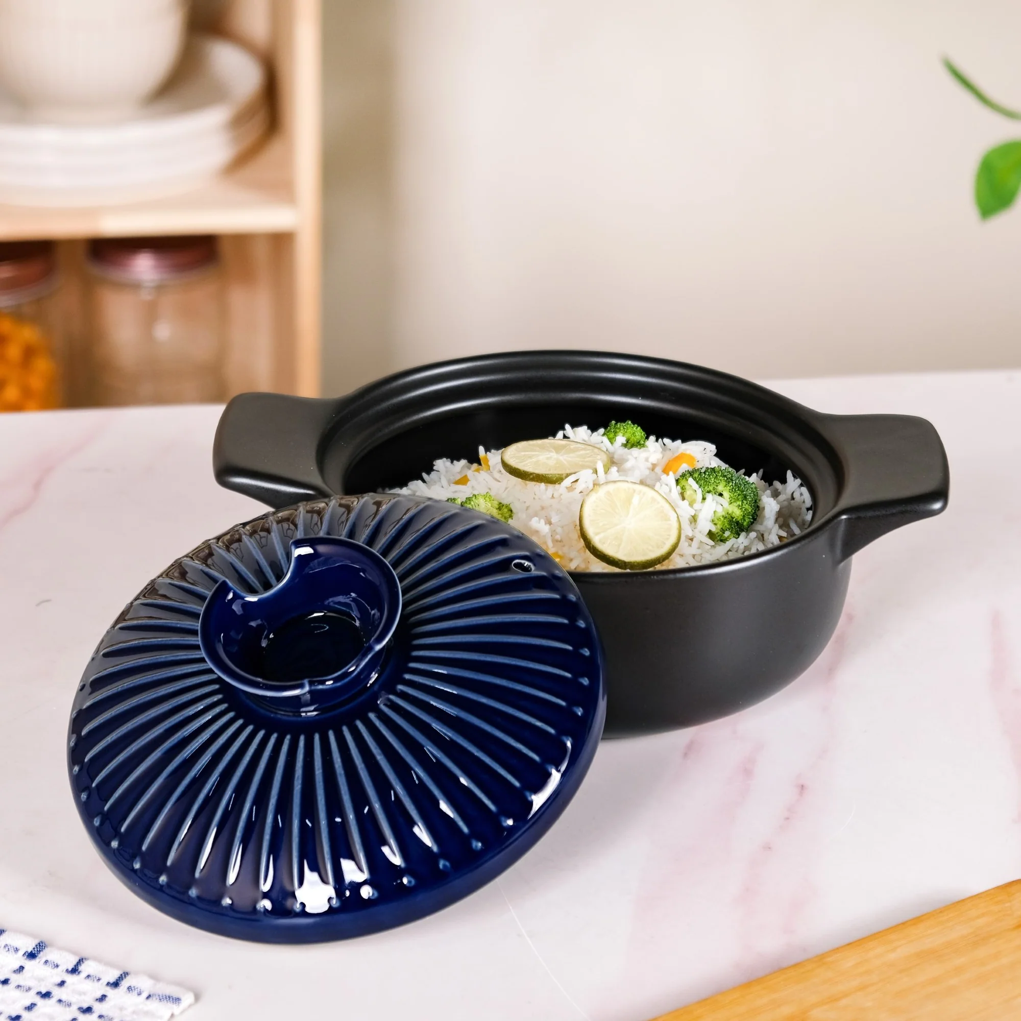 Lumea Japanese Style Earthenware Clay Cooking Pot 1600ml - Image 9