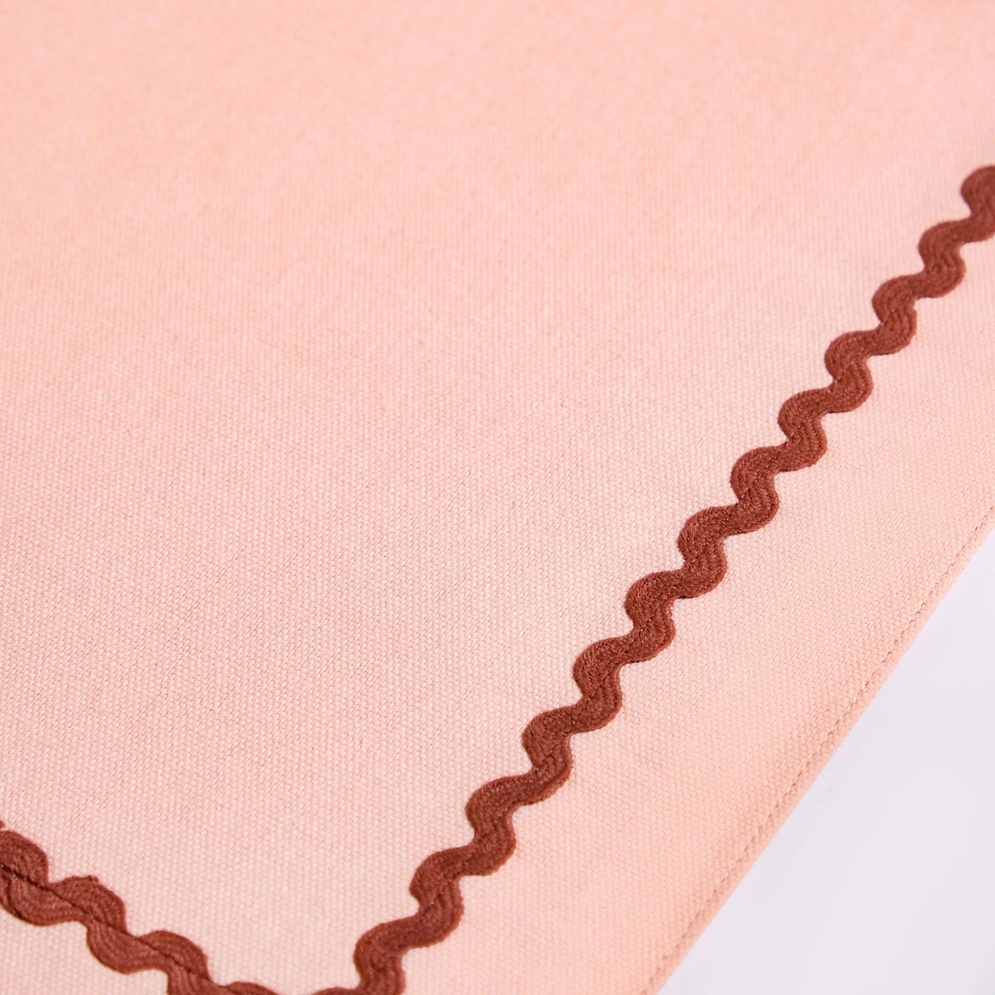 Madeline Rick Rack Peach Set Of 6 Reversible Cotton Placemats - Image 7