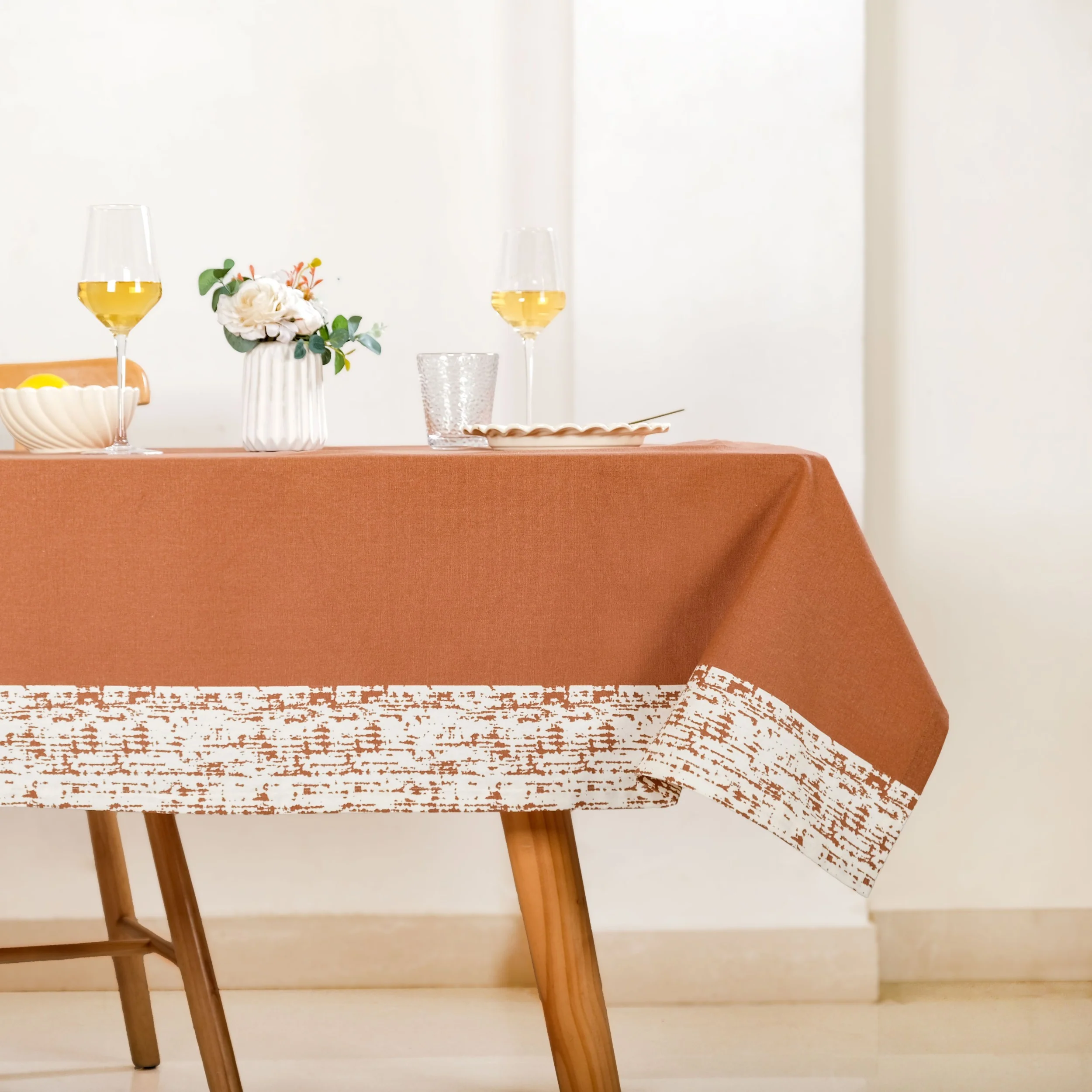 Mocha Fern 6 Seater Table Cloth 203x152cm - Image 8