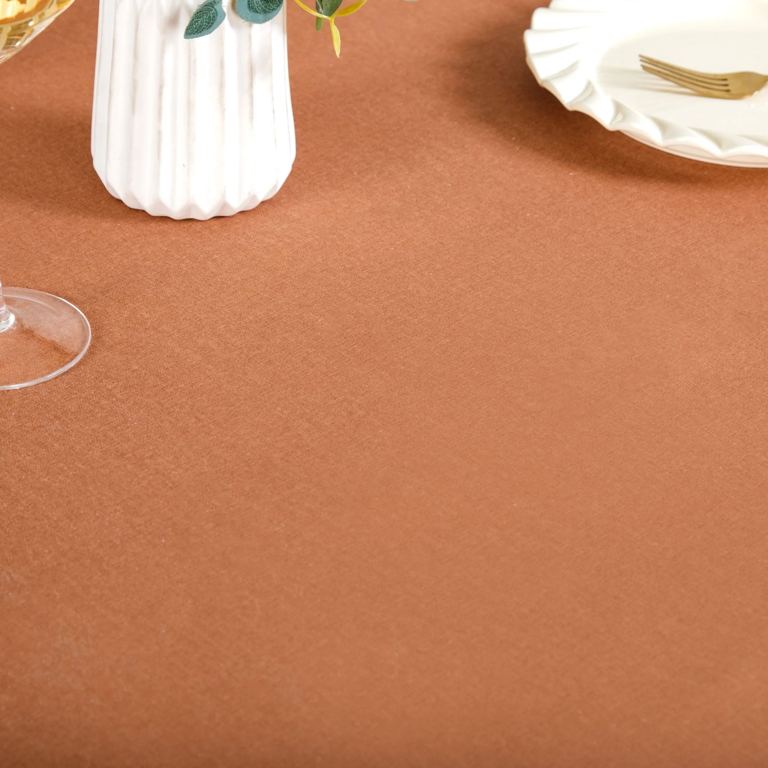 Mocha Fern 8 Seater Table Cloth 274x152cm - Image 3