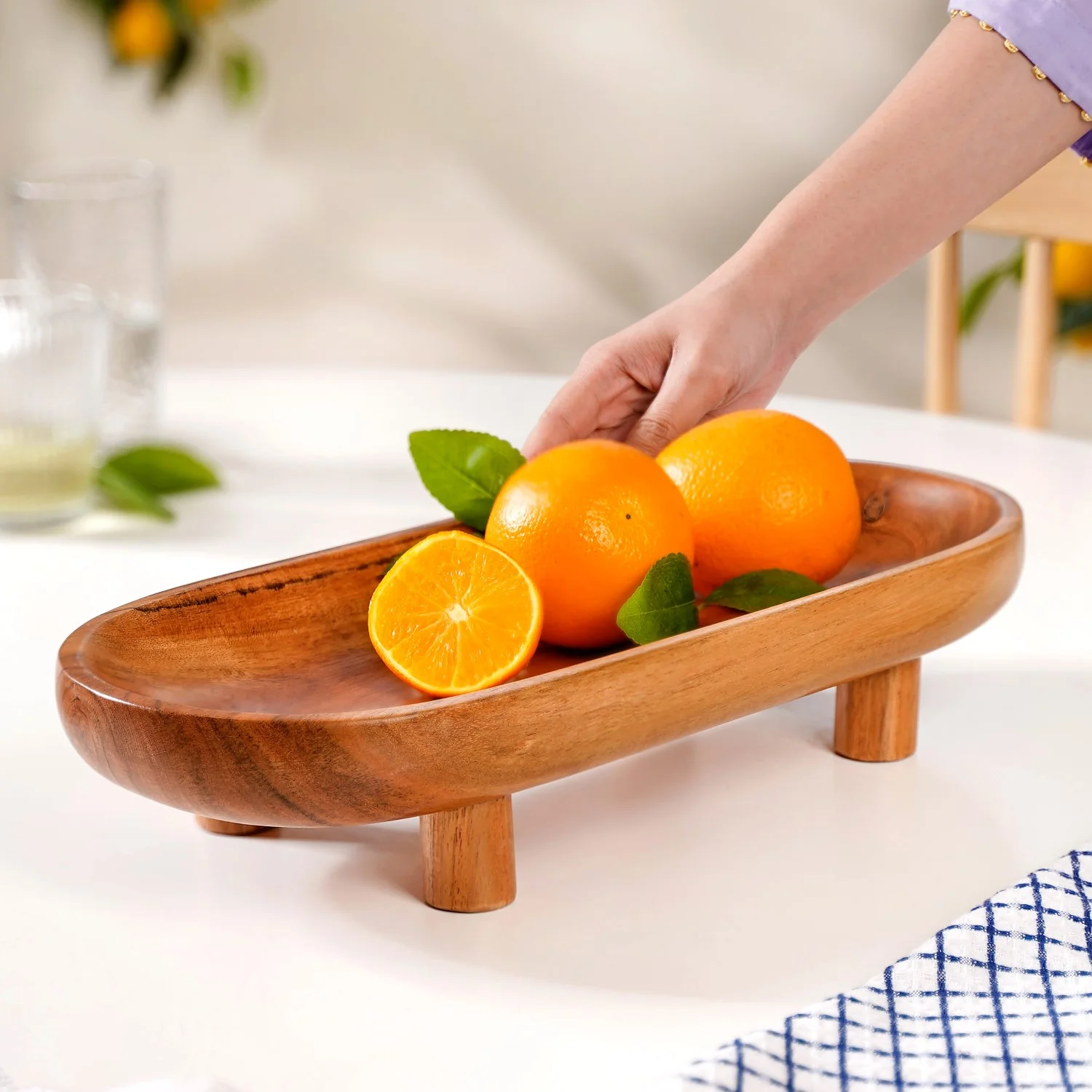 Natural Acacia Wood Oval Platter With Legs - Image 3