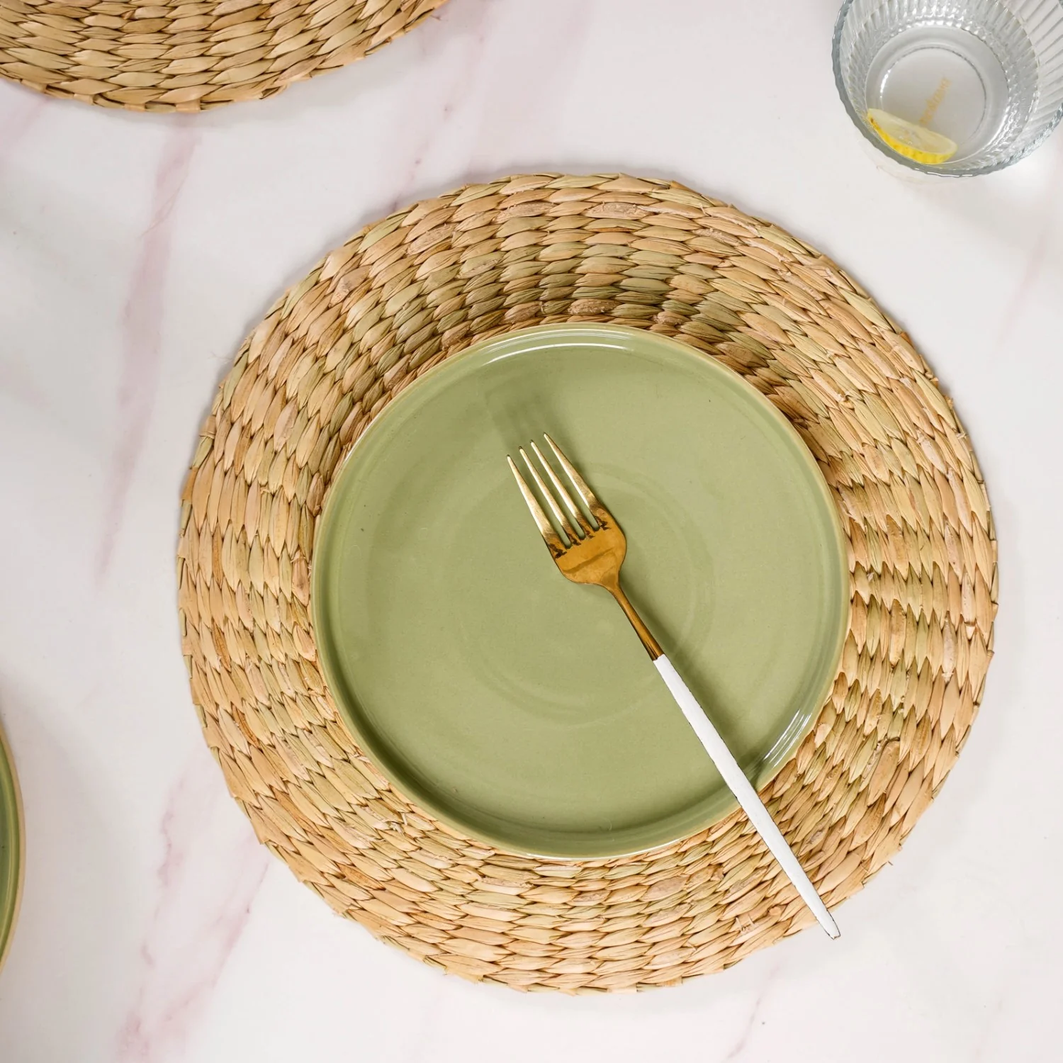 Round Wicker Table Mat Set Of 2 12 Inch - Image 3