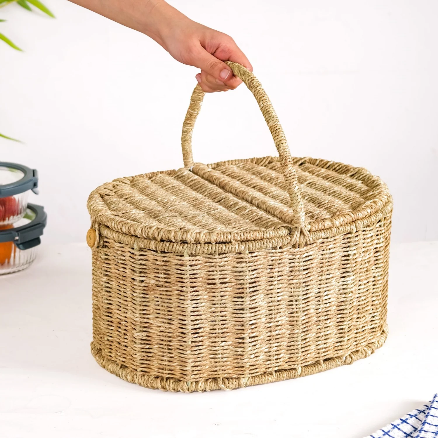 Sabai Chic Sustainable Picnic Basket - Image 3