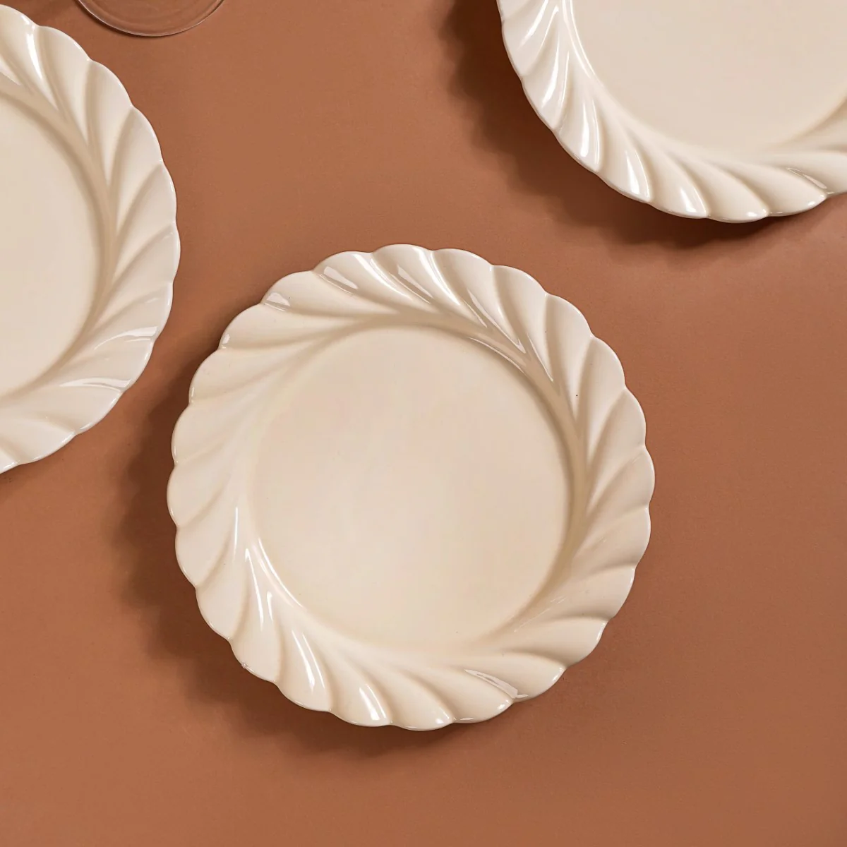 Scallop Vanilla White Luxury Snack Plates Set Of 4 9 Inch - Image 7