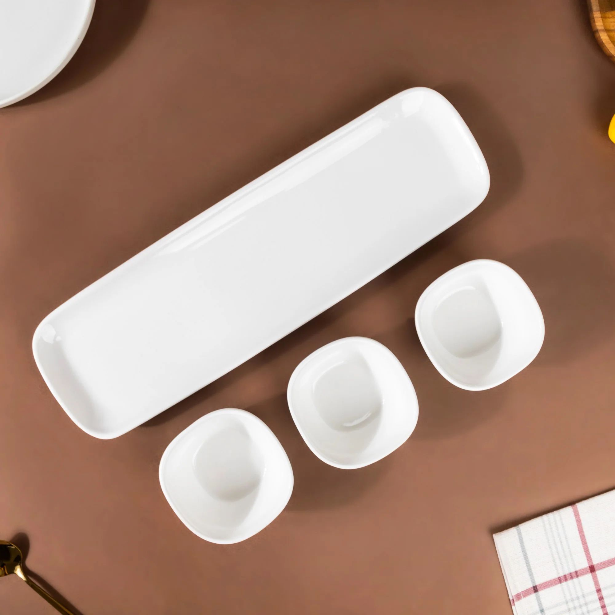 Serena Pearly White Dip Bowl Set Of 3 with Tray - Image 4