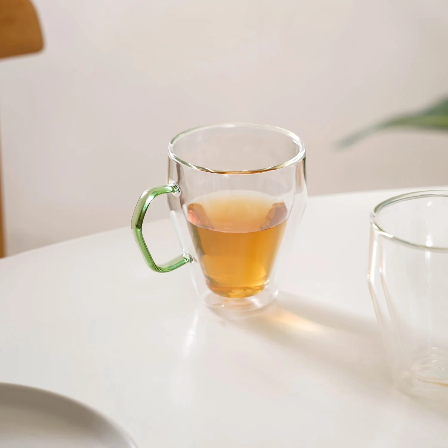 Set Of 2 Double Wall Glass Mugs With Green Handle 250ml - Image 6