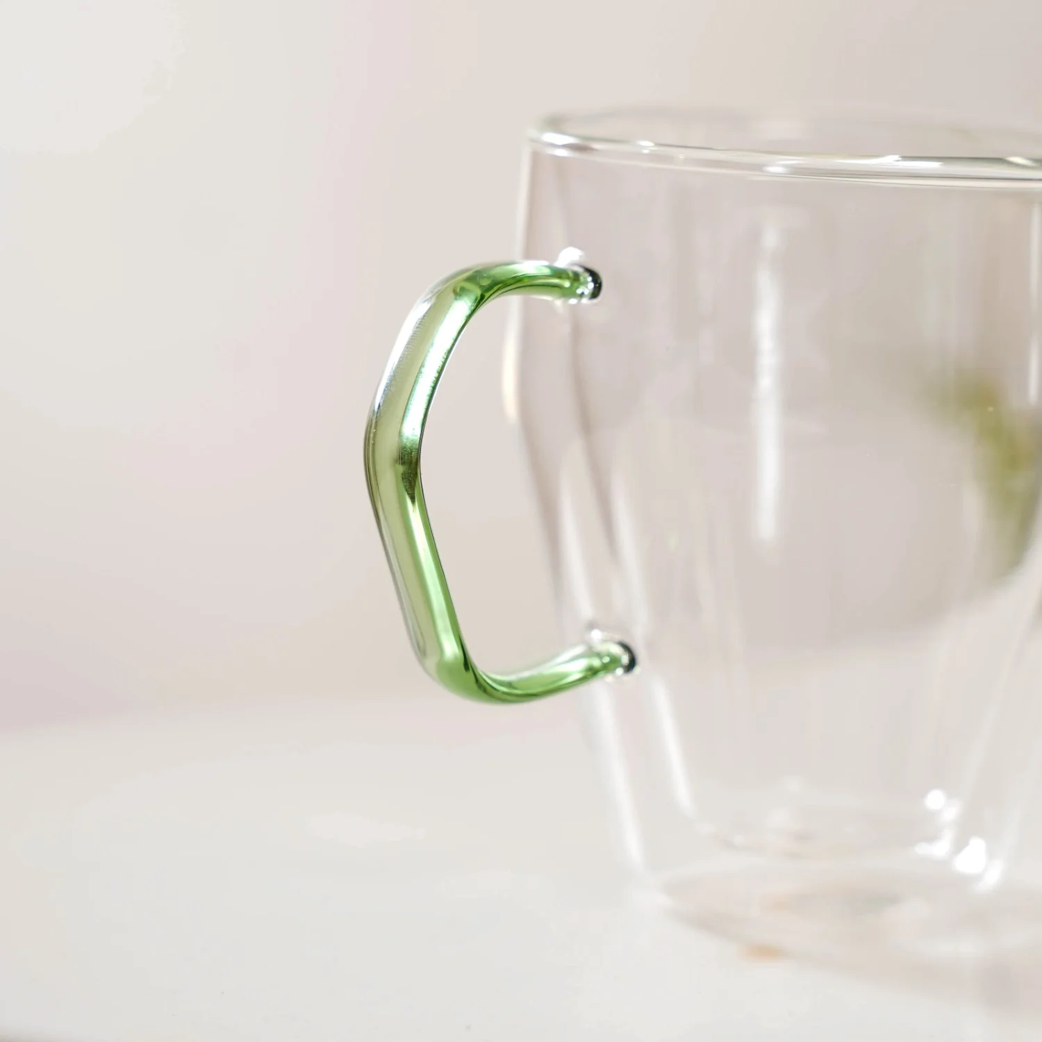 Set Of 2 Double Wall Glass Mugs With Green Handle 250ml - Image 7