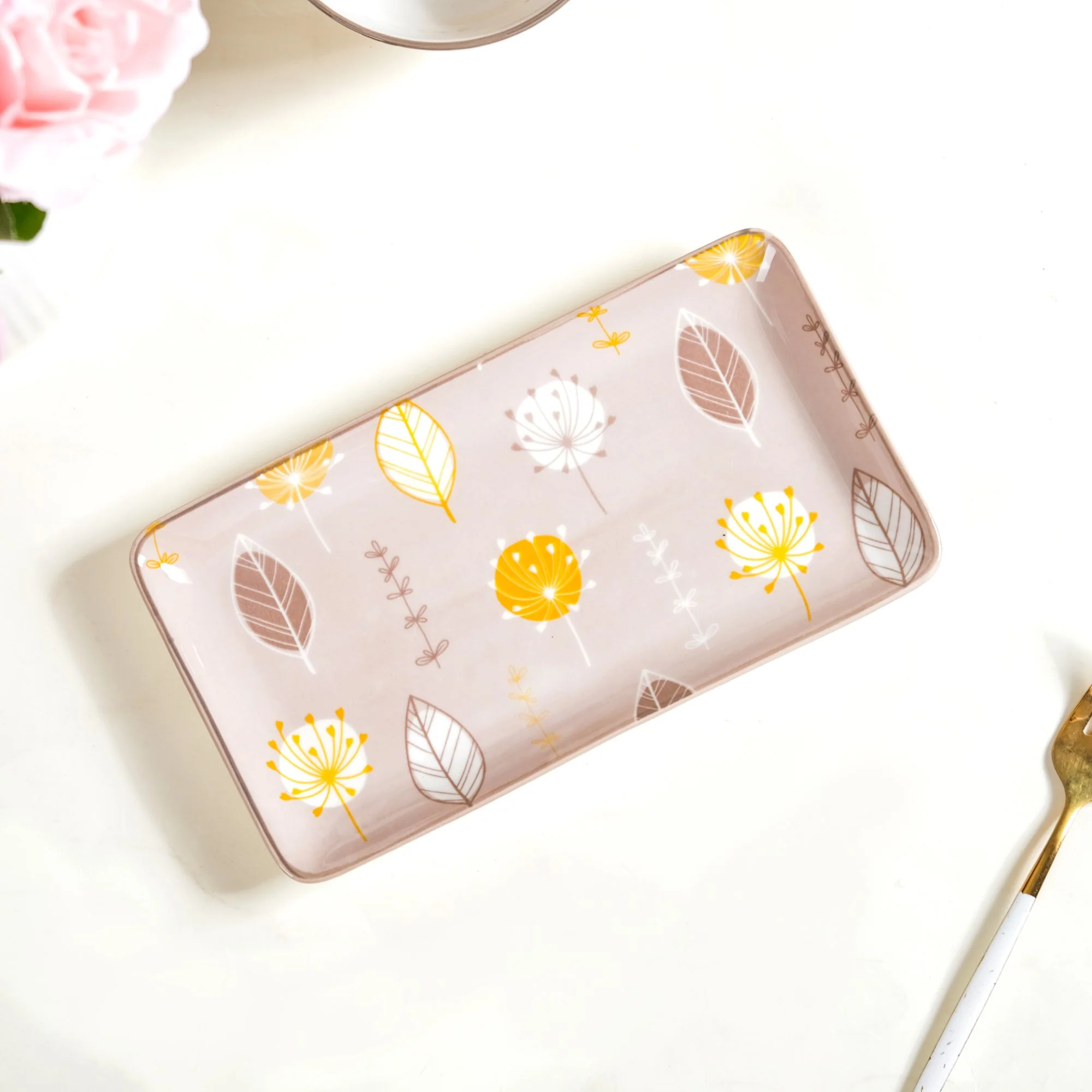 Set Of 4 Dandelion Starter Platters 8x4 Inch - Image 3