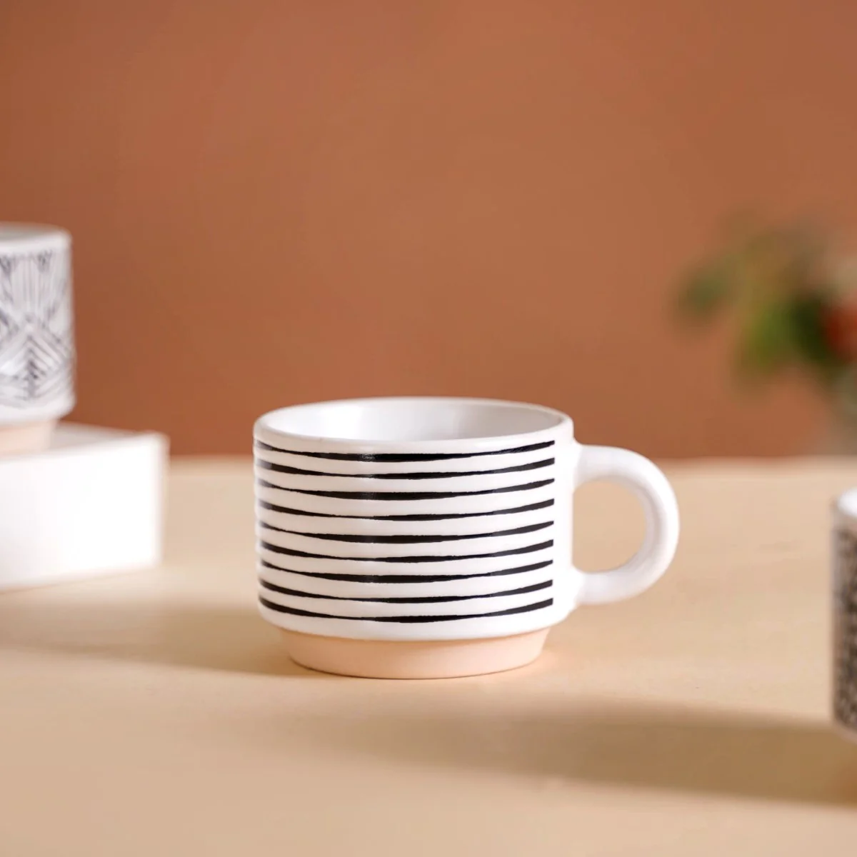 Set Of 4 Stackable Ceramic Cups With Stand Black White 180ml - Image 10