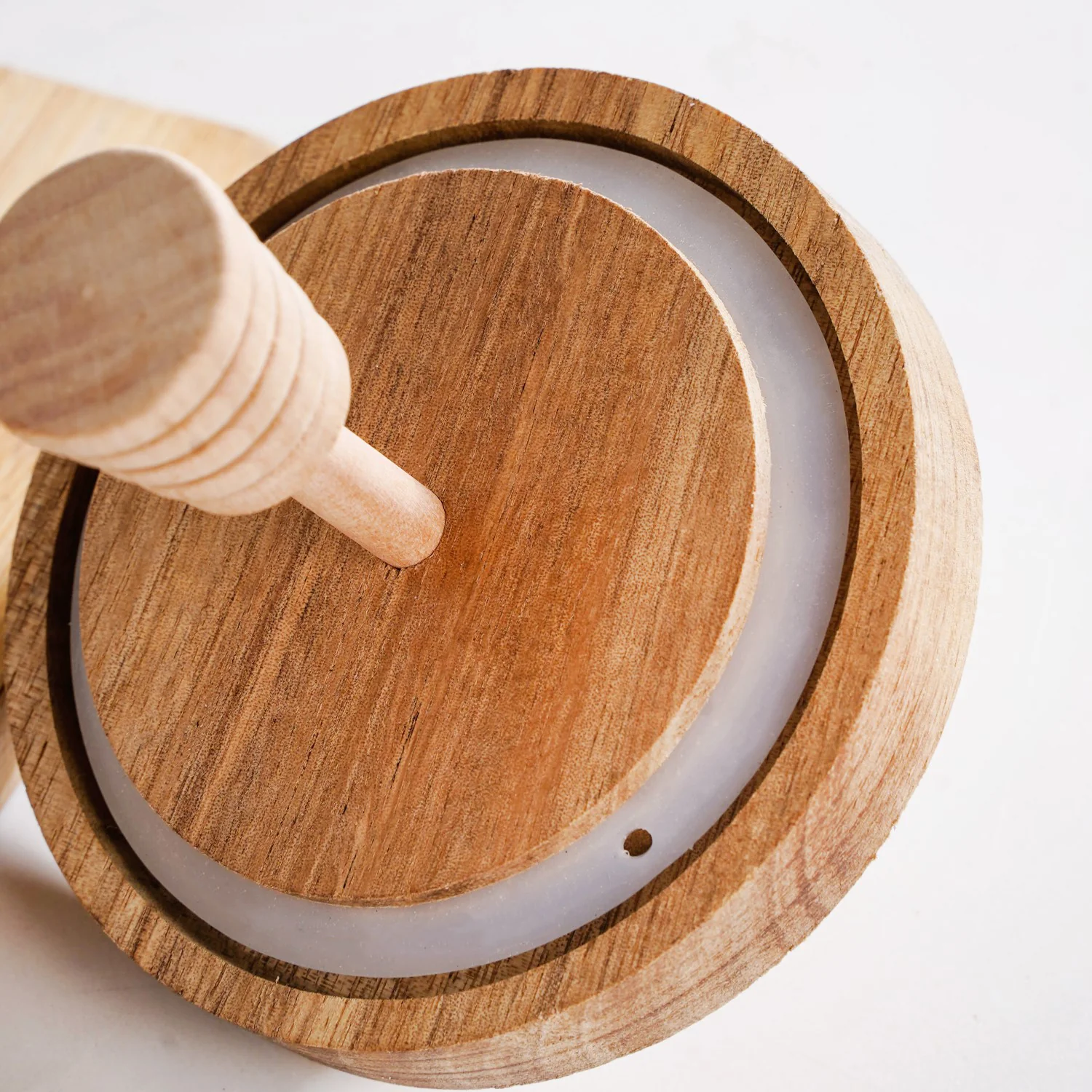 Wooden Leakproof Lid Honey Jar With Honey Dipper 350ml - Image 8