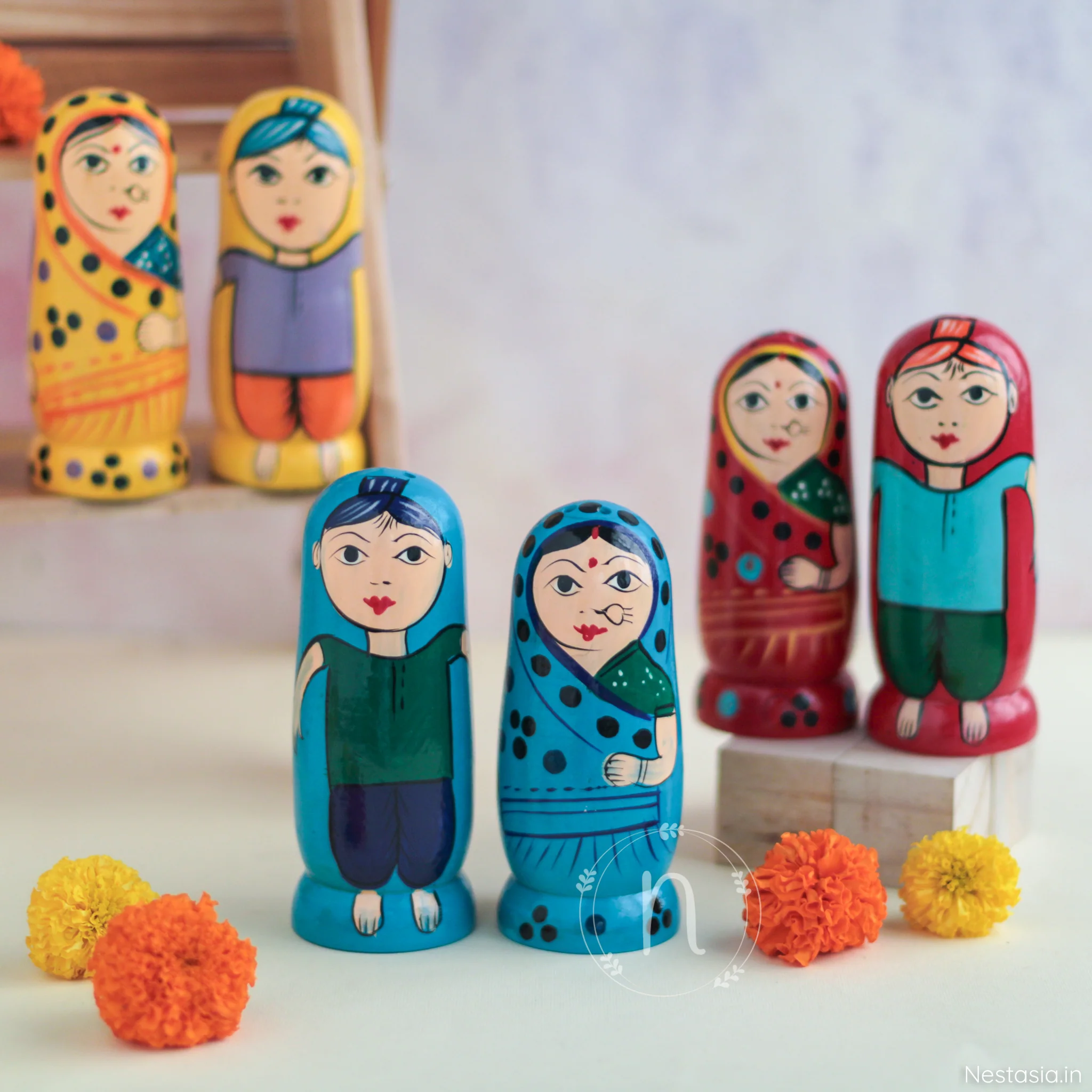 Wooden Salt and Pepper Shaker - Image 5