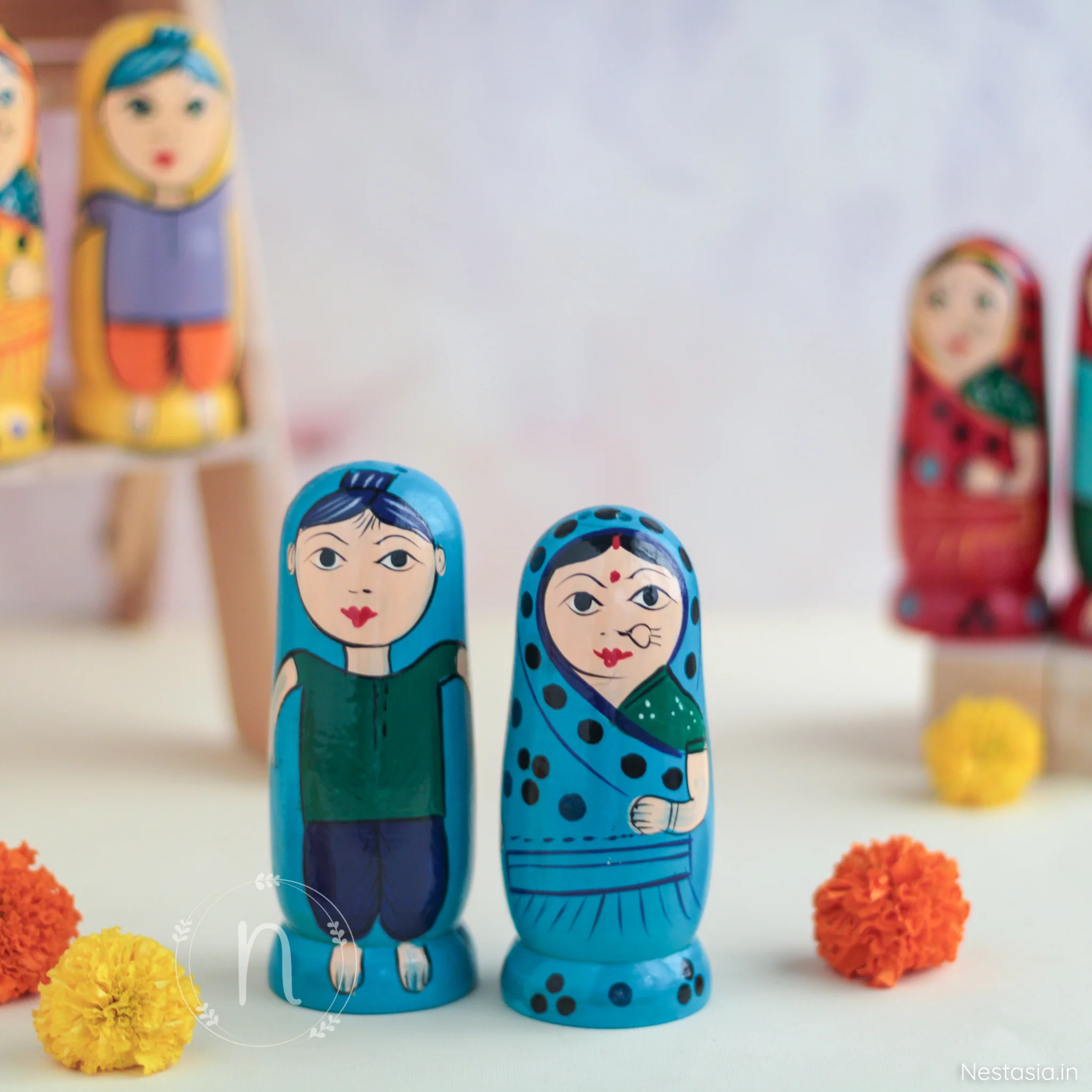 Wooden Salt and Pepper Shaker - Image 6