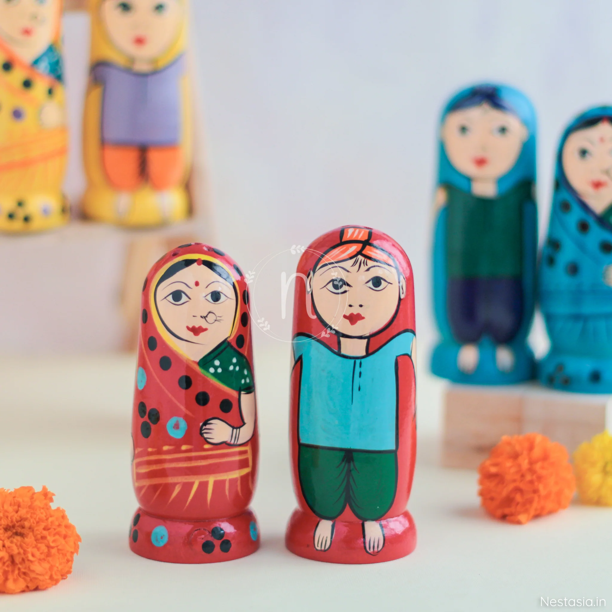 Wooden Salt and Pepper Shaker - Image 7